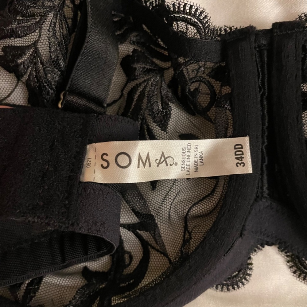 Lace Bra - Picture 5 of 5